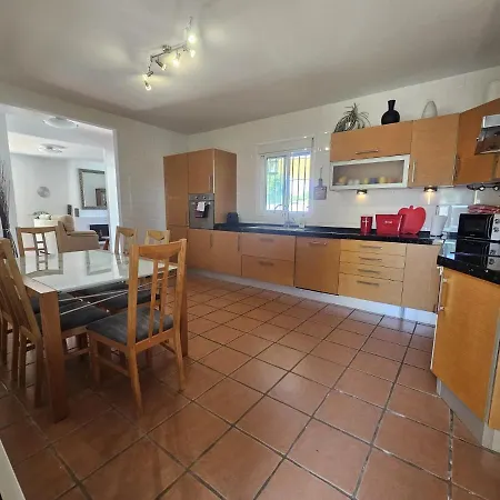 Maravilla Villa *
